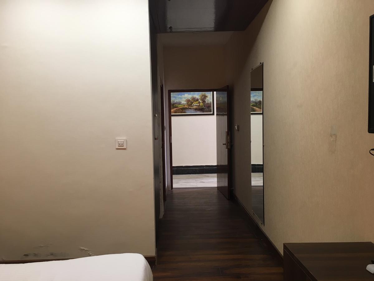 Hotel Anand Renaissance Firozpur ภายนอก รูปภาพ